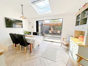 Dining Room- click for photo gallery